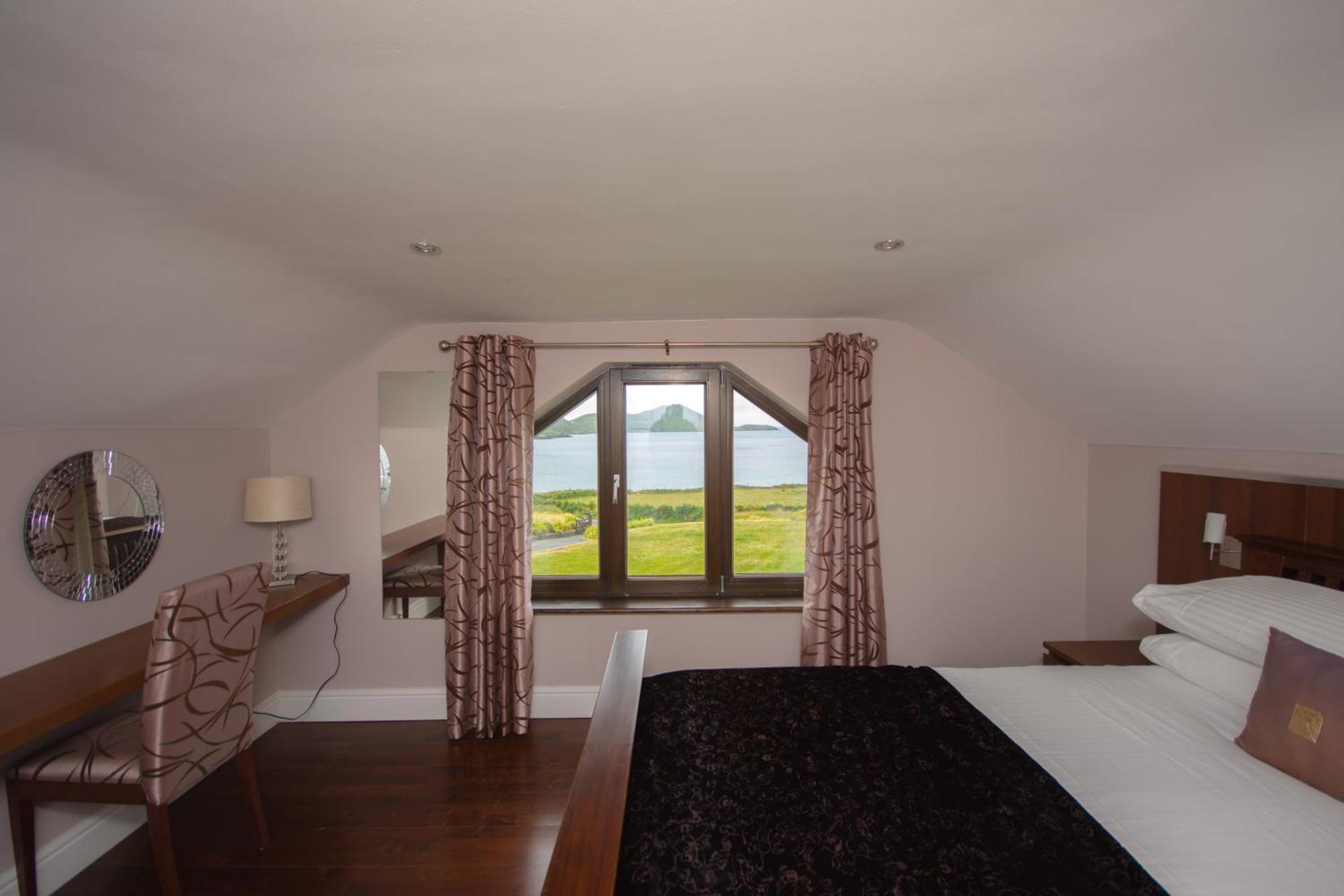 Fuchsia Lodge - New Luxury 5* Beachside Lodge With Sauna - 4 Beds Ensuite - Spectacular Location Waterville Esterno foto