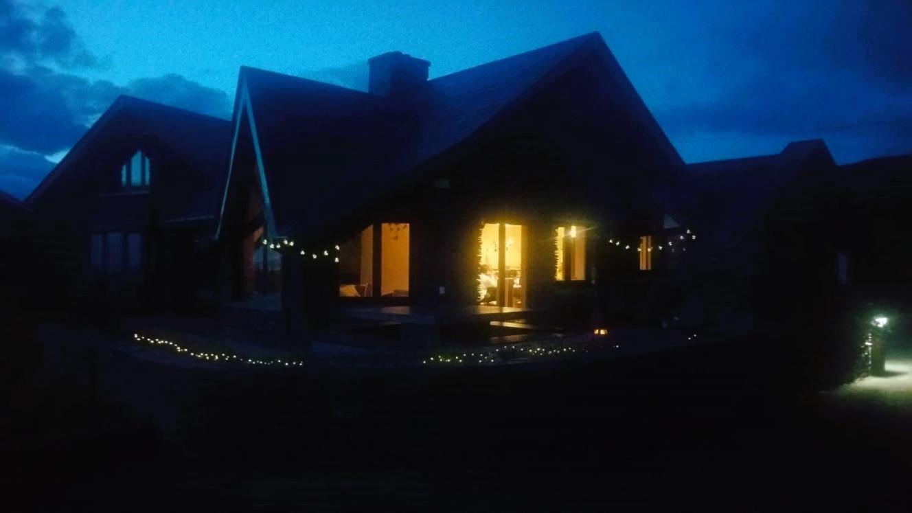 Fuchsia Lodge - New Luxury 5* Beachside Lodge With Sauna - 4 Beds Ensuite - Spectacular Location Waterville Esterno foto